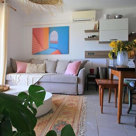 Cosy Appartement Entre Vignes Et Garrigue Avec Piscine Péret Exterior photo