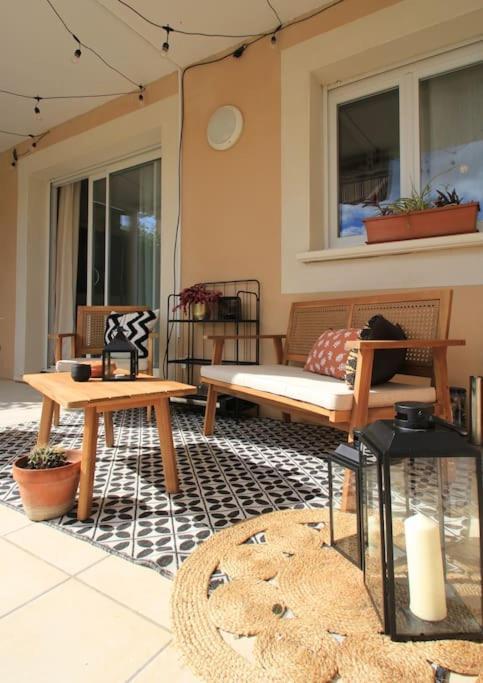 Cosy Appartement Entre Vignes Et Garrigue Avec Piscine Péret Exterior photo