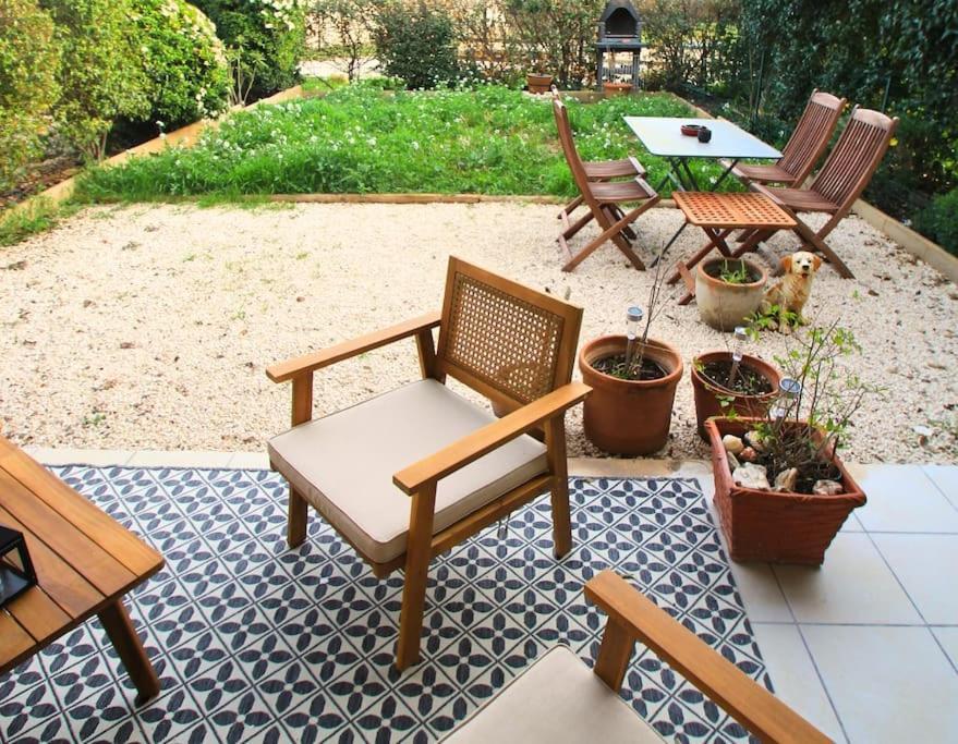 Cosy Appartement Entre Vignes Et Garrigue Avec Piscine Péret Exterior photo